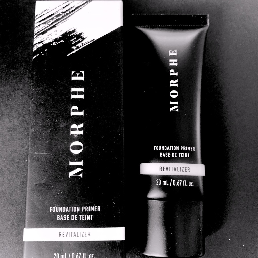 MORPHE 
Revitalizer Foundation Primer